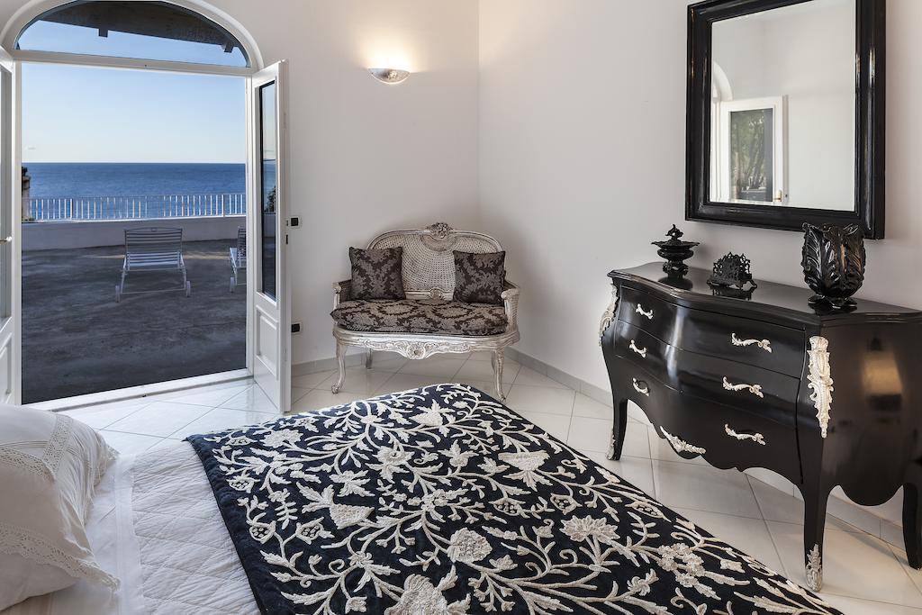 La Villa Resort & Spa Sant'Angelo  Chambre photo